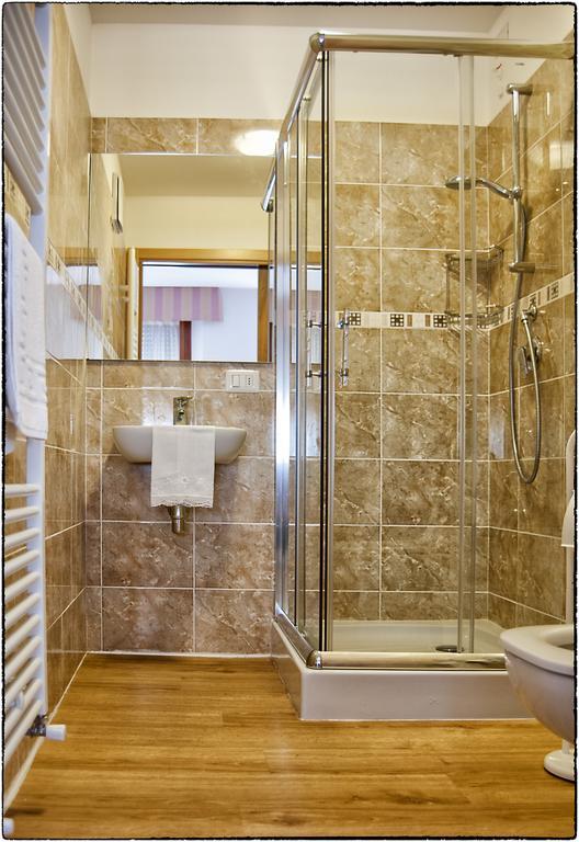 Locanda Del Re Feltre Habitación foto