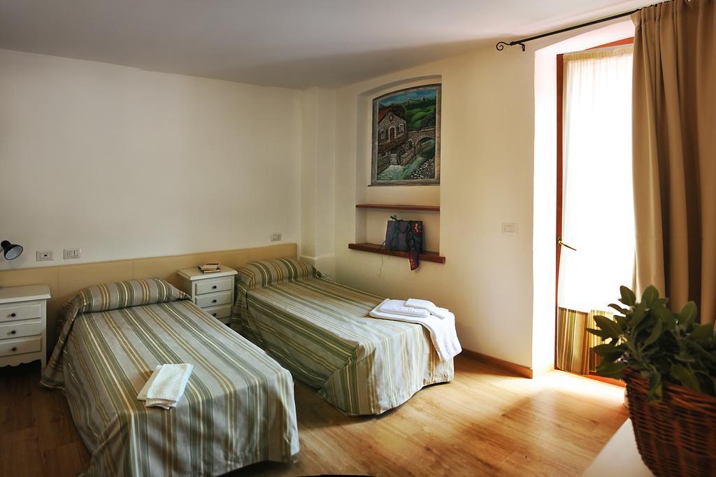 Locanda Del Re Feltre Habitación foto