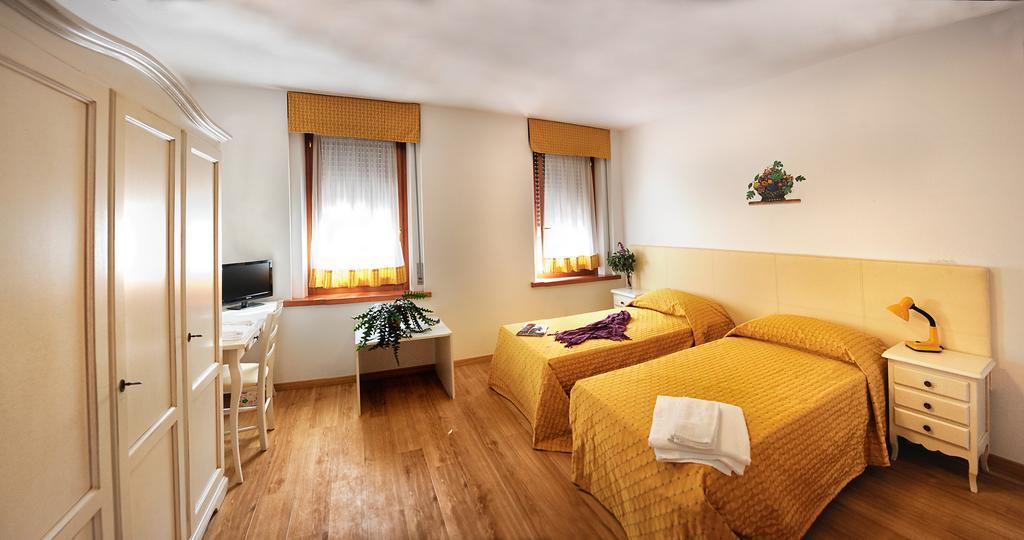 Locanda Del Re Feltre Habitación foto